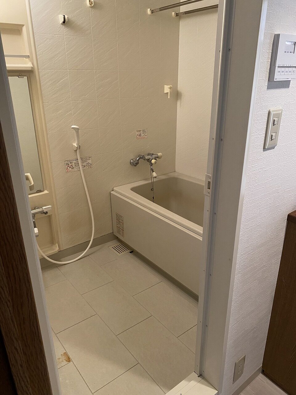 リノベーション前：既存の浴室