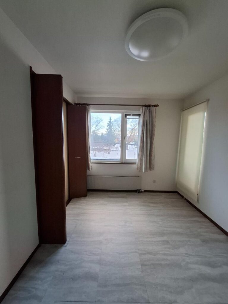 リノバーション前：個室