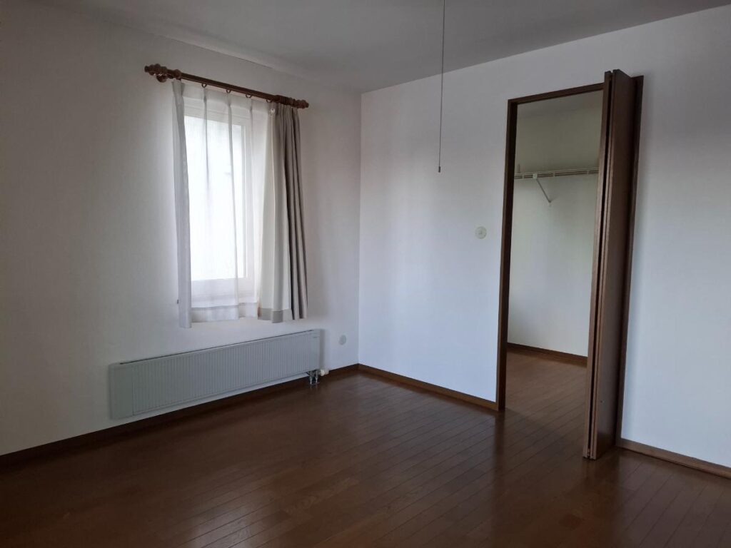 リノバーション前：個室